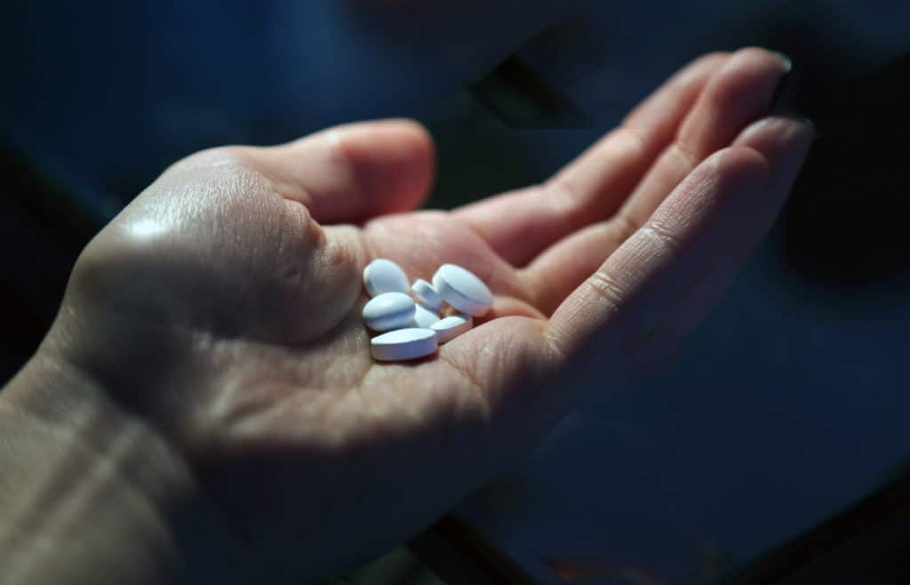 What is the Difference Between Addiction and Dependence?