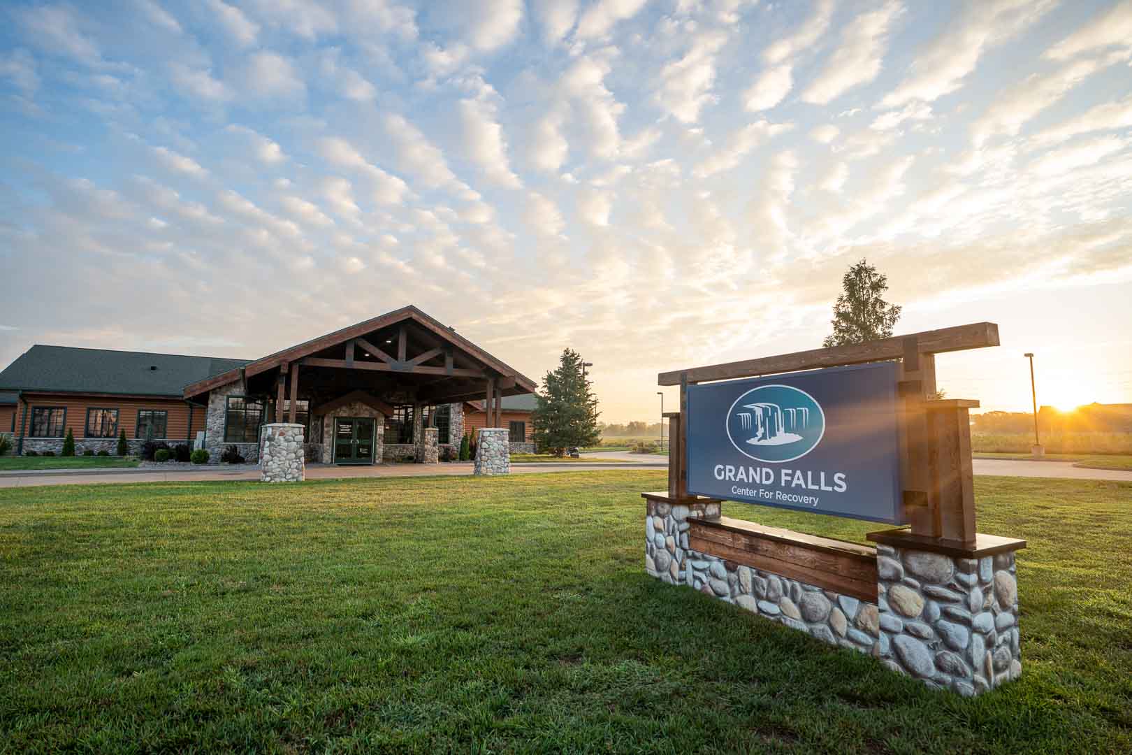 front area of the Robert Alexander Center For Recovery building